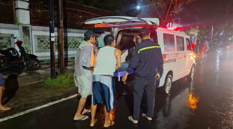 Warga Kecamatan Tegalsari Tabrak Tiang Telfon di Genteng Hingga Tidak Sadarkan Diri