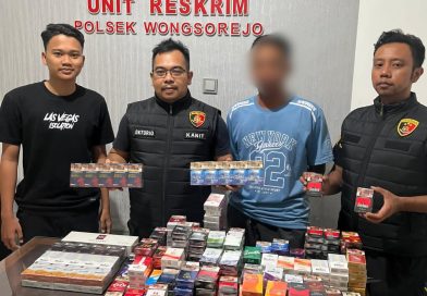 Polsek Wongsorejo Bongkar Penjualan Rokok Ilegal di Desa Bajulmati.