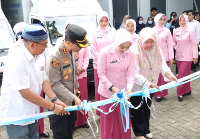 Kapolresta Banyuwangi Resmikan SPPG Polresta Banyuwangi 2 di Genteng Kulon, Siap Layani 2.461 Penerima Manfaat. Kapolresta Banyuwangi Resmikan SPPG Polresta Banyuwangi 2 di Genteng Kulon, Siap Layani 2.461 Penerima Manfaat.