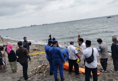 Potongan Tubuh Tanpa Identitas Ditemukan di Pesisir Pantai Kampung Lobster Bangsring Wongsorejo.