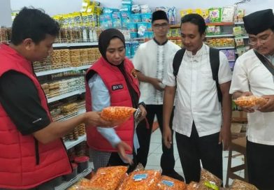 Menjelang Idul Fitri, Satgas Pangan Polresta Banyuwangi Ingatkan Tarik Barang Mendekati Kadaluarsa.