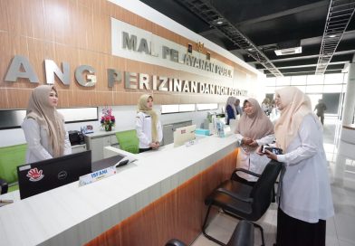 Bupati Banyuwangi Ipuk Fiestiandani Lakukan Sidak Pasca Lebaran dan Pastikan Layanan Publik Berjalan Normal.