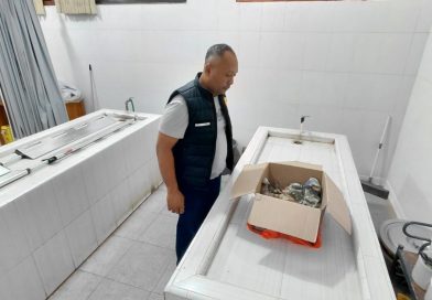 Penemuan Mayat Bayi di Sungai Kembiritan Genteng, Polisi Lakukan Penyelidikan.