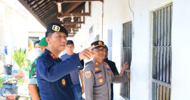 Razia dan Tes Urine Masal, Bukti Komitmen Lapas Banyuwangi Wujudkan Zero Handphone dan Narkoba